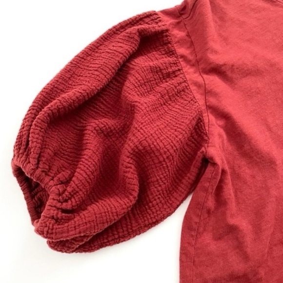 Velvet by Graham & Spencer For Anthropologie Gauze Balloon Sleeve Top M Maroon - Picture 2 of 5
